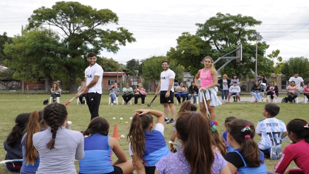 EE CLÍNICAS DE HOCKEY 2