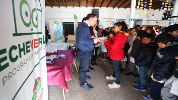 EE FG ENTREGÓ MÁS DE 150 PARES DE LENTES 1