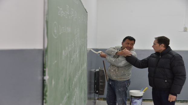 EE FG SUPERVISÓ RECONSTRUCCIÓN DE TECHO EN ESCUELA SECUNDARIA N° 16 3