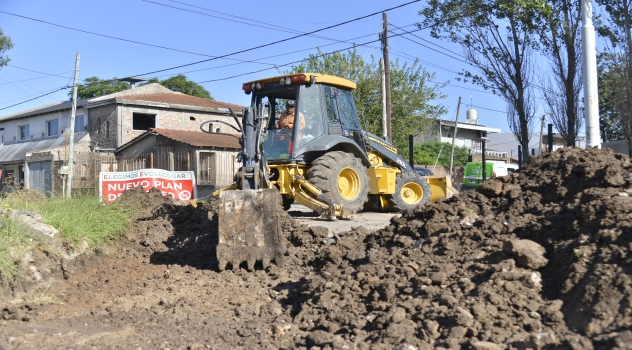 EE MÁS OBRAS DE BACHEO EN MG Y LG 26-03 2