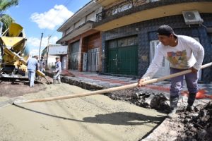 EE TRABAJOS DE BACHEO MG