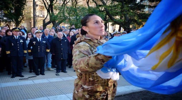 MGP Arroyo en Izado de Bandera 25 de Mayo
