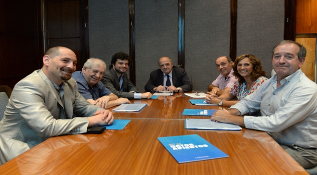 MGP Arroyo firma de Apertura de Datos 02