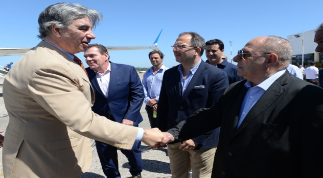 MGP - Arroyo junto al presidente de Aerolineas Argentinas
