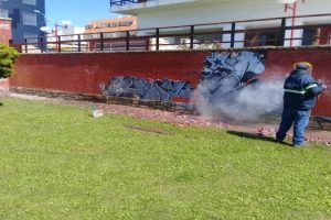 MGP - El intendente Arroyo y Leitao supervisaron las tareas de la Unidad Antigrafitti 02