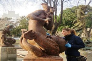 MGP - Restauracion de piezas escultoricas en Plaza Rocha