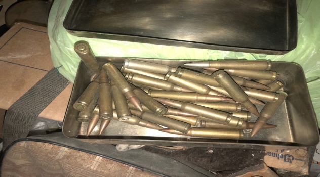 MS BURZACO CON UN ARSENAL EN SU CASA 3