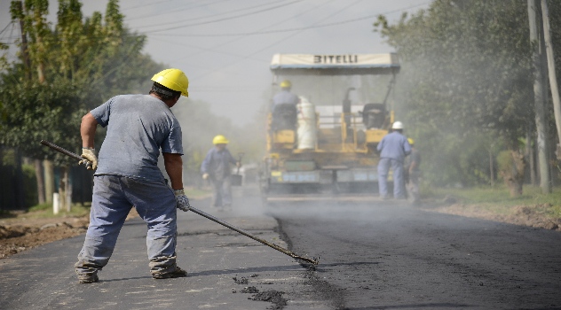 ee Mejorado asfáltico-100 nvas cuadras