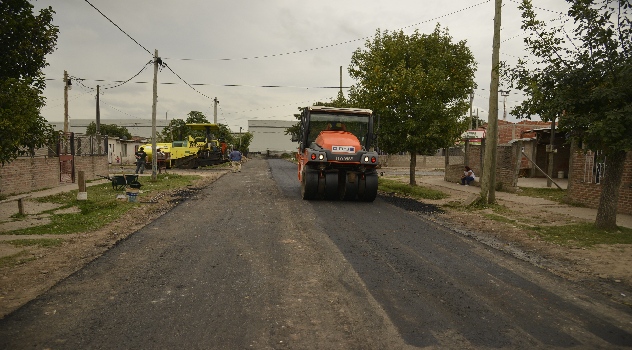 ee Plan de mejoramiento asfáltico- 400 cuadras (2)