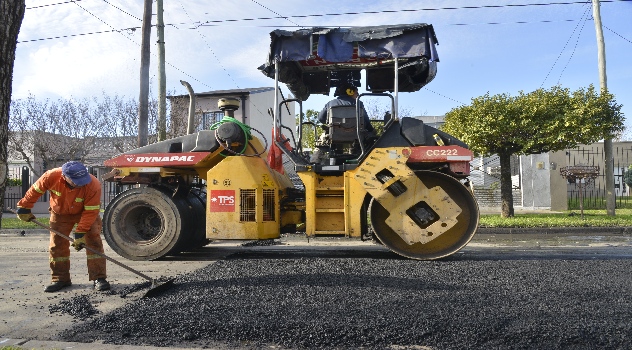 ee Trabajos de bacheo