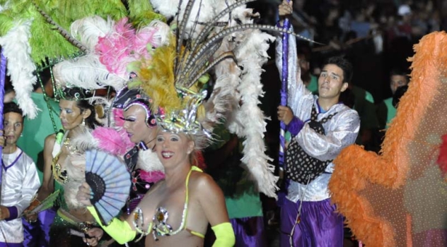 AB BROWN CARNAVAL MUNICIPAL