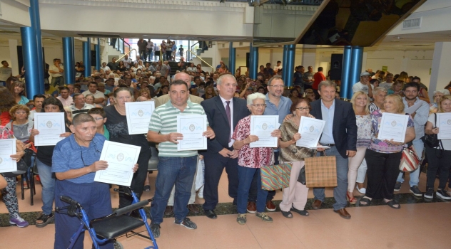 AB escritorione