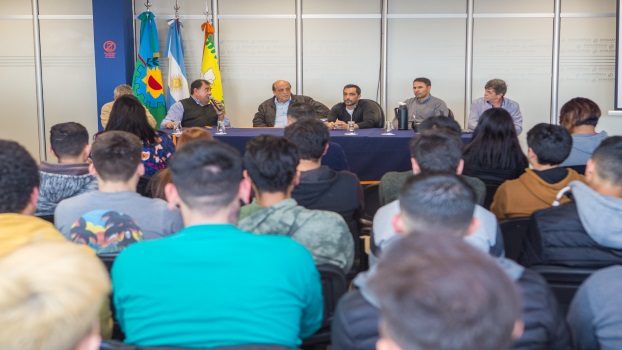 BERA Capacitaciones para jovenes berazateguenses 2