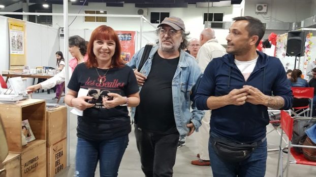 BERA GRAN ÉXITO DE LA FERIA DEL LIBRO DE BERAZATEGUI (1)
