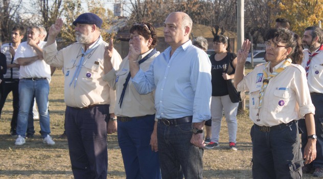 Bolettieri con grupo Scout