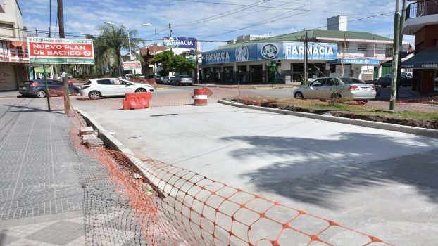 EE AVANZAN LAS OBRAS DE BACHEO EN MONTE GRANDE