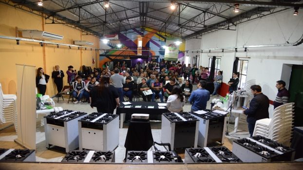 EE COCINAS INDUSTRIALES Y KITS A COMEDORES DE TODO EL DISTRITO 1