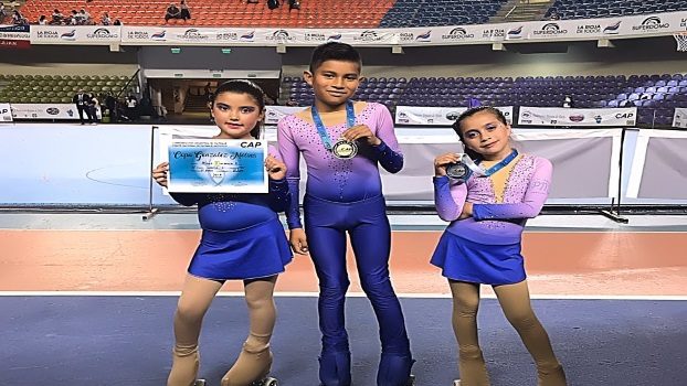 EE EL CAMPEÓN NACIONAL DE PATINAJE ES ECHEVERRIANO