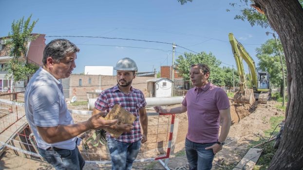 EE FERNANDO GRAY RECORRIÓ OBRA DE CLOACAS 2