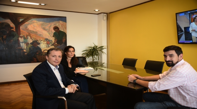 EE FG REUNIÓ CON SECRETARIO