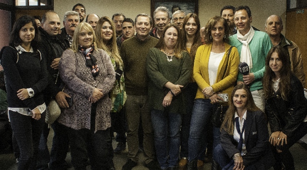 EE Gray- Día del Periodista1