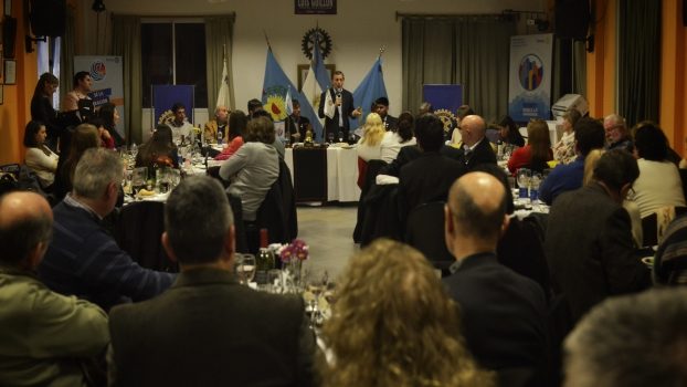 EE Gray- Rotary Luis Guillón
