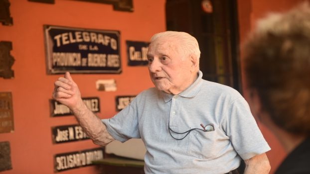 EE MUSEO DE LA CAMPANA RECIBIÓ HISTORIADOR PEDRO CAMPOMAR 2