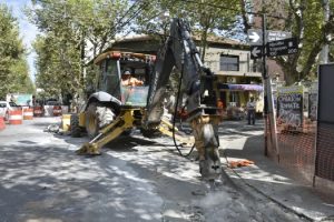 EE MÁS OBRAS DE BACHEO EN MG Y LG 26-03 1