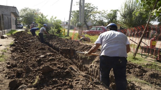 EE NUEVA RED DE AGUA EN EL JAGÜEL