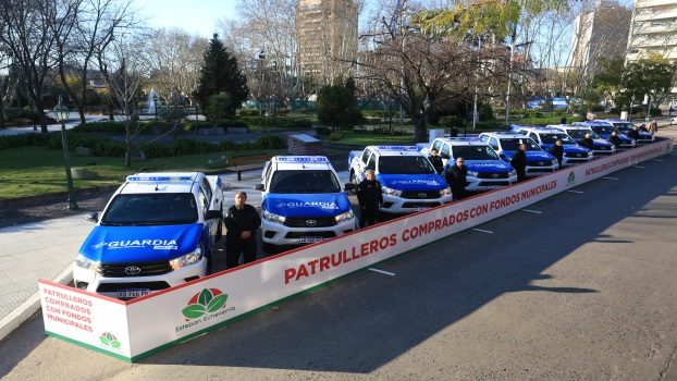 EE NUEVOS MÓVILES DE GUARDIA URBANA