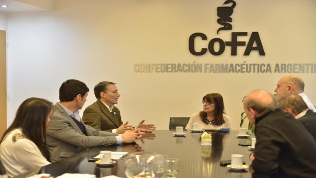 EE “ESTÁ EN JUEGO EL MODELO SANITARIO DE FARMACIAS”, ASEGURÓ FG