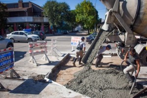 Fotos MGP - EMVIAL - Reparacion de calles con bacheo de hormigon