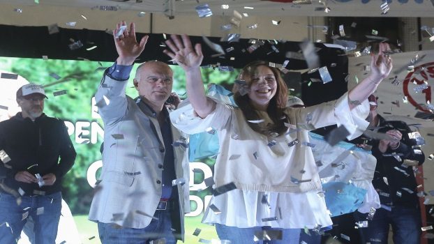 JUNTOS POR EL CAMBIO VIDAL ACOMPAÑÓ A GRINDETTI EN EL CIERRE DE CAMPAÑA EN LANÚS