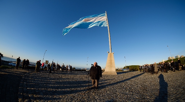 MGP Arroyo Dia Bandera