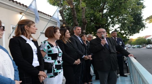 MGP - Arroyo en acto 50 años Escuela 5 - 01