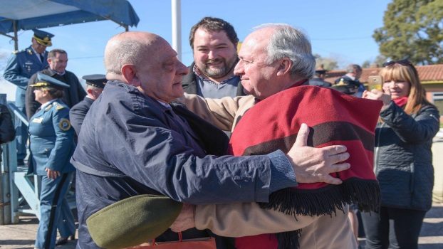 MGP - Arroyo y el tataranieto de Martin Guemes