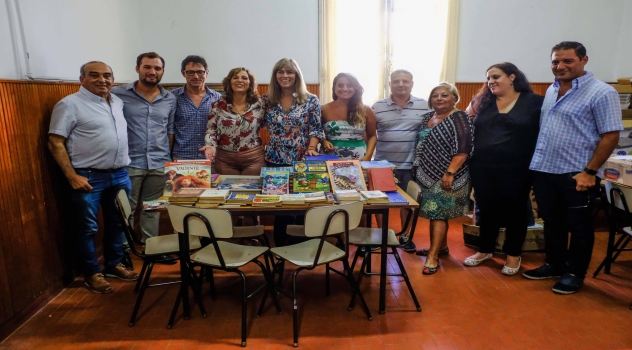 MGP - Donacion de libros.
