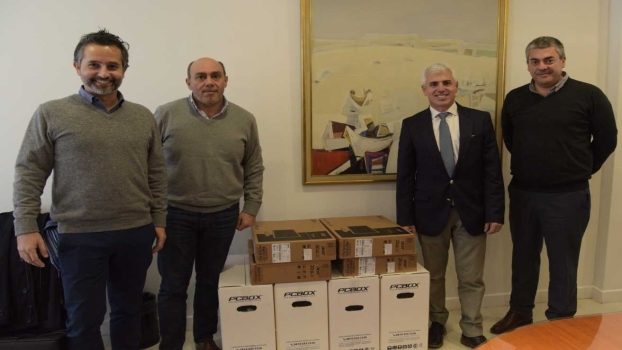 MGP Donación de computadoras colegio de escribanos 1