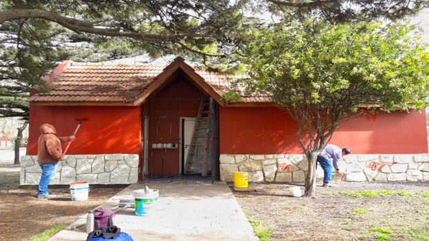 MGP - El EMSUR comenzó con los trabajos de remodelación de sanitarios en plazas públicas 01