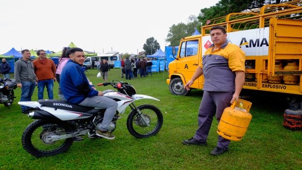 MGP Entrega garrafas en Estado en Tu Barrio HIGA
