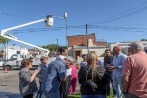 MGP - Instalacion camara de seguridad Rivadavia y Mariano Acosta