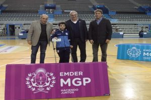 MGP - La Municipalidad entregó 270 becas deportivas 02