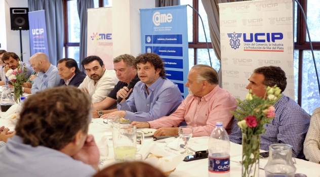 MGP - Macchiavello en reunión en UCIP