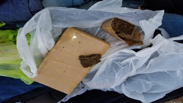 MS 15-01 Secuestran casi dos kilos de marihuana y demoran a cinco personas en dos controles vehiculares s
