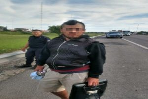 MS Detuvieron al loco de la metralleta en el camino del Buen Ayre (1)