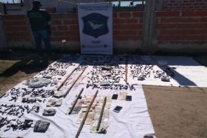 MS Dos dealers detenidos por venta de drogas en Quilmes (8)