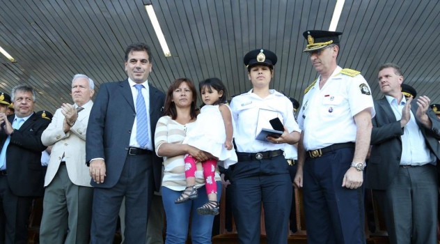 MS Ritondo - acto día de la Policía de la Provincia de Buenos Aires - Entrega de distinción (5)