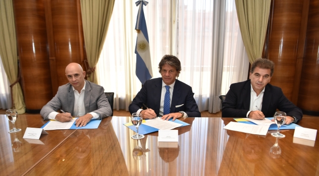 MS Ritondo firma convenio autopartes ilegales