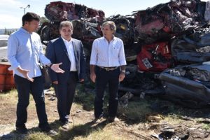 MS Ritondo y Posse en compactación de vehículos en Boulogne