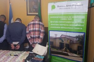MS Tras persecución por la autopista Buenos Aires – La Plata, cayó otra banda que usaba inhibidores (5)